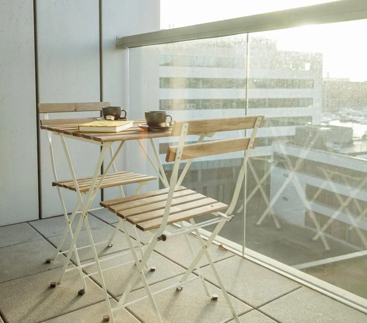 App Met Uitzicht Op 'T Mas En Ondergrondse Parking Apartment Antwerp 0*,
